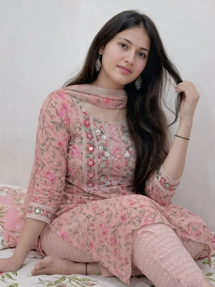 Outcall Escort Service | Dhaka- Uttara-Gulshan-Banani-Bashundhara